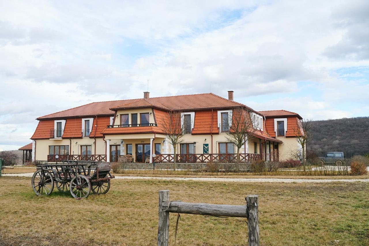 Saciova Hills Bed & Breakfast Ngoại thất bức ảnh